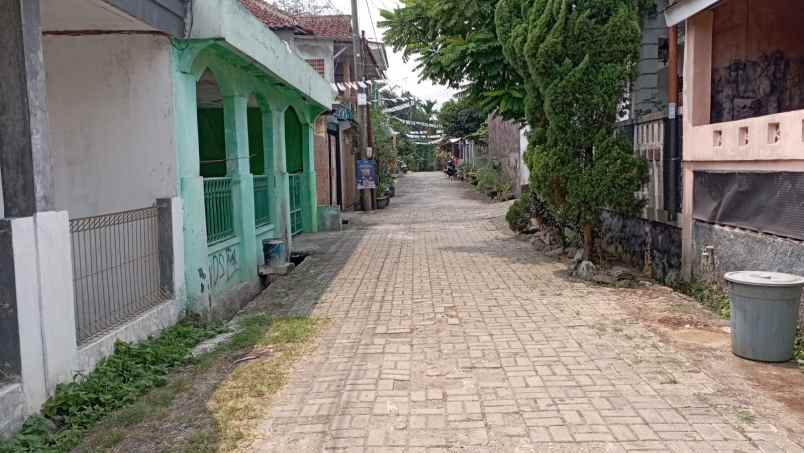 dijual rumah kedung waringin