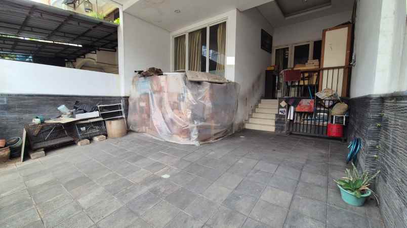 dijual rumah kelapa gading