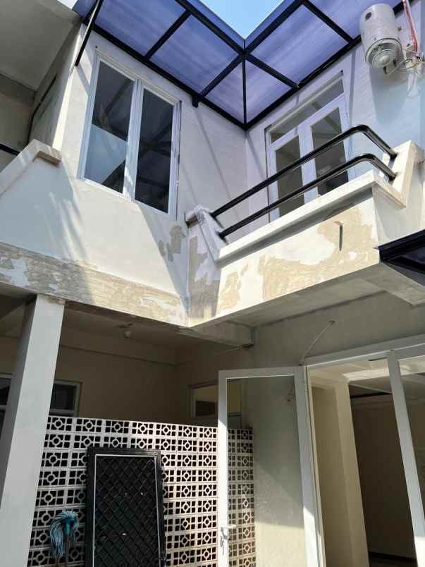 dijual rumah kelapa sawit kelapa gading