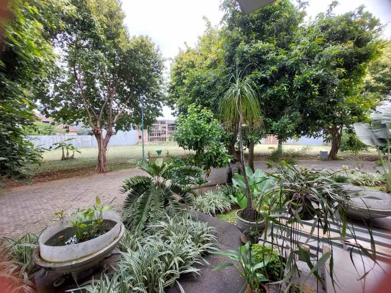 dijual rumah kemang pratama