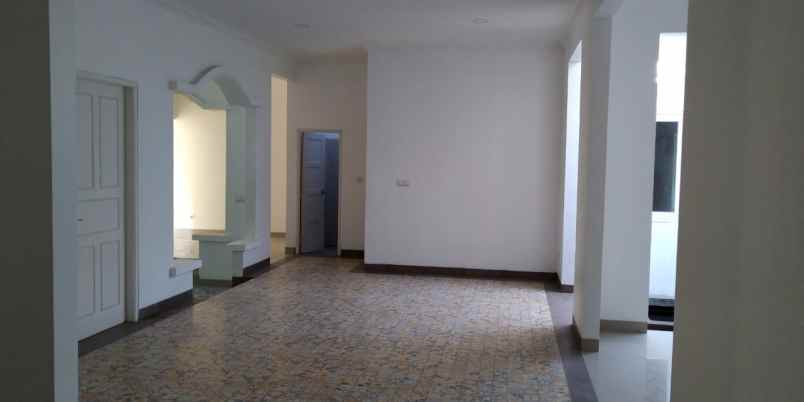 dijual rumah kemang pratama2 bekasi