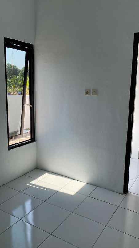 dijual rumah kendal