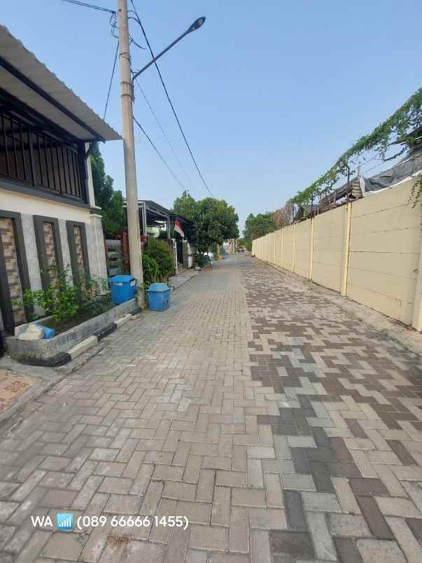 dijual rumah komplek cluster panorama