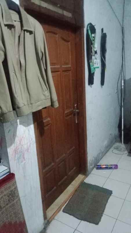 dijual rumah komplek mutiara garuda