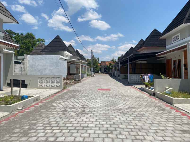 dijual rumah kongklangan prambanan klaten