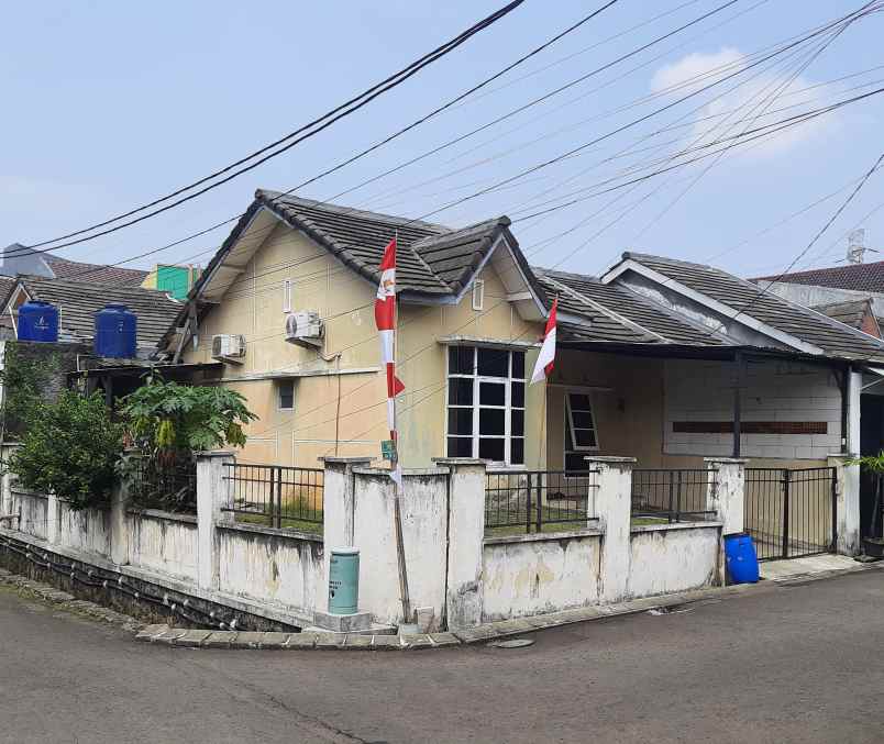 dijual rumah kontrakan hook