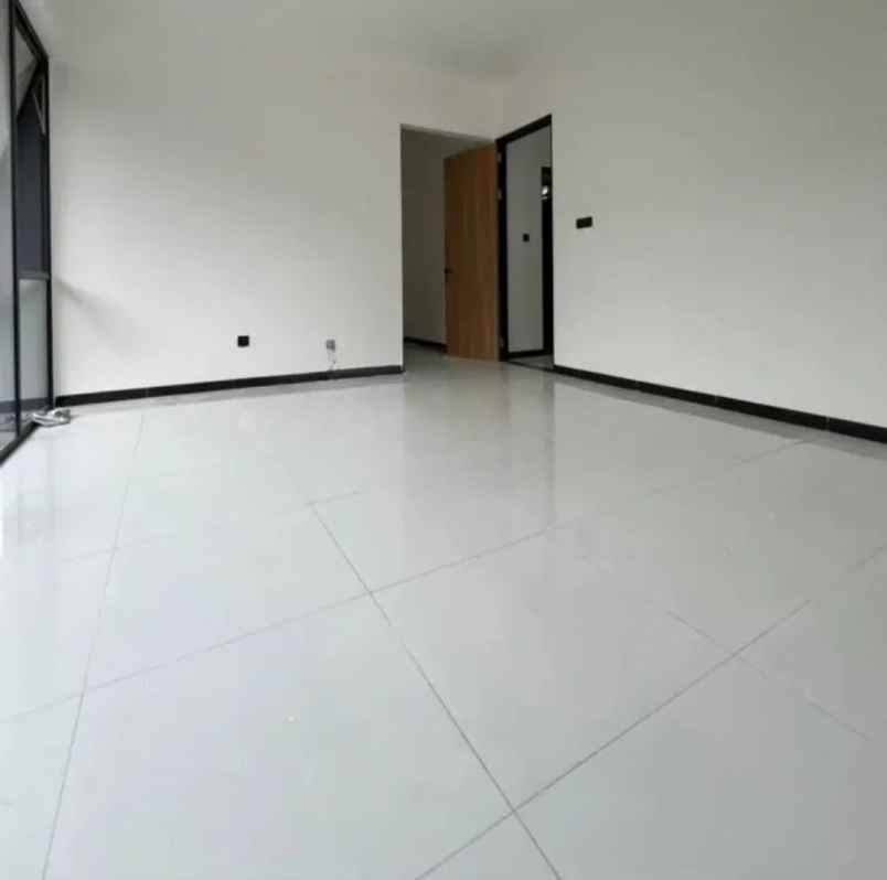 dijual rumah kopo permai