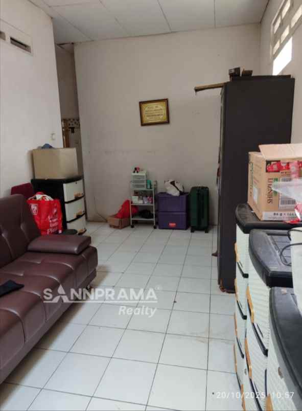 dijual rumah kukusan beji depok