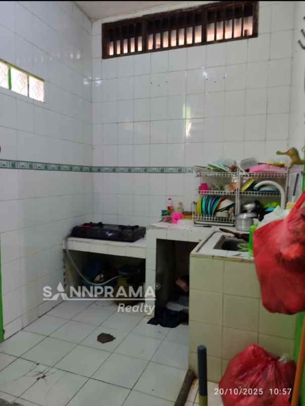 dijual rumah kukusan beji depok