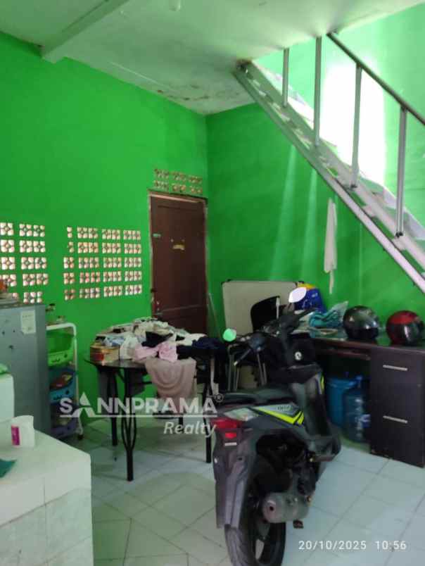 dijual rumah kukusan beji depok