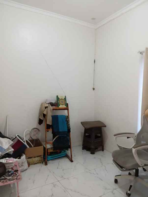 dijual rumah leuwigajah