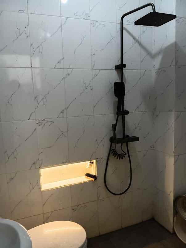 dijual rumah leuwigajah