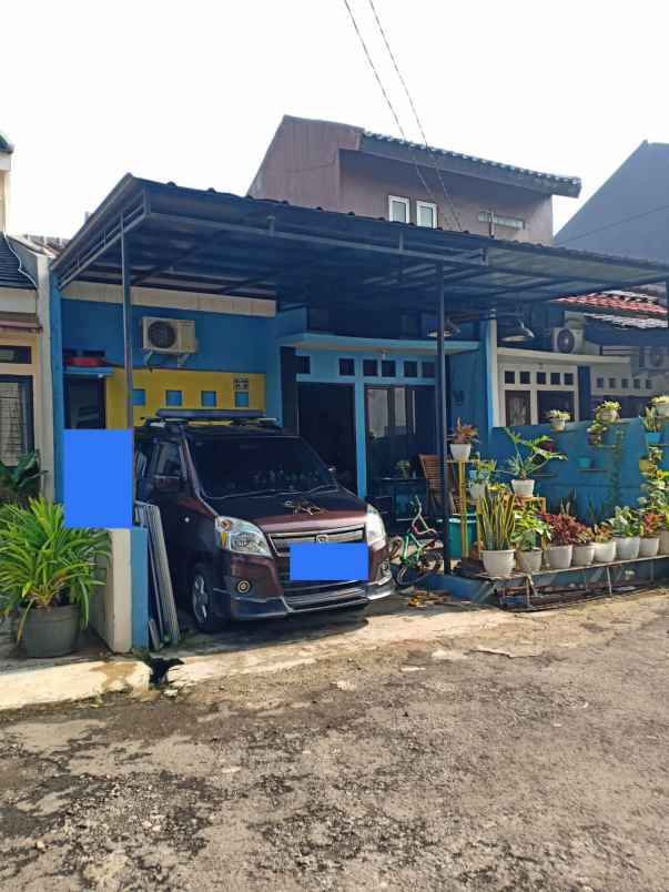 dijual rumah limo kec limo kota depok