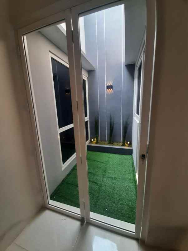 dijual rumah lokasi pandanwangi sulfat kota malang