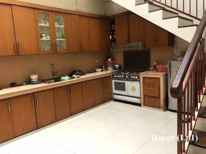 dijual rumah lubang buaya cipayung