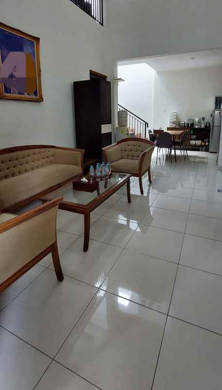 dijual rumah mahagoni park bintaro sektor 9