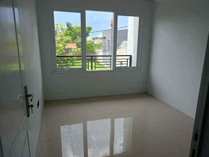 dijual rumah margahayu