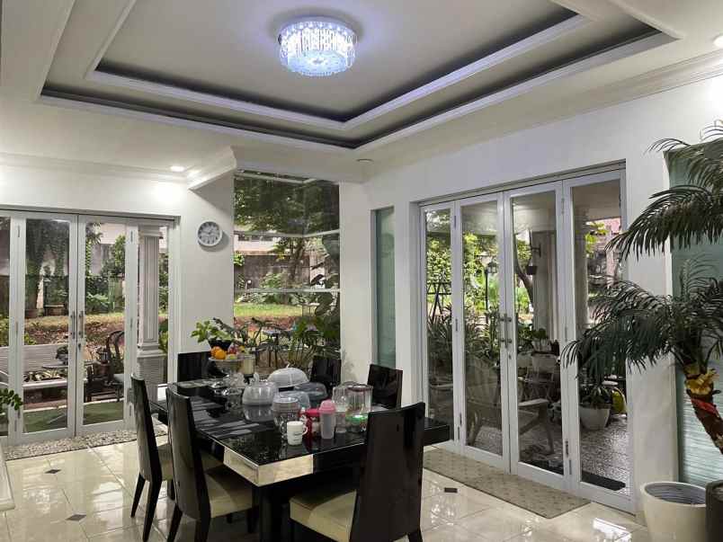 dijual rumah mewah di perumahan taman yasmin bogor