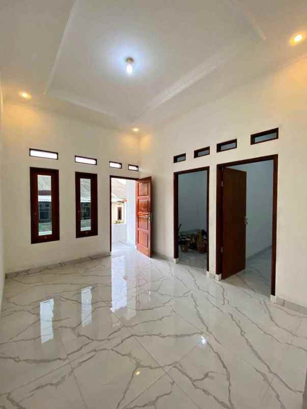 dijual rumah mewah sawangan depok hot promo