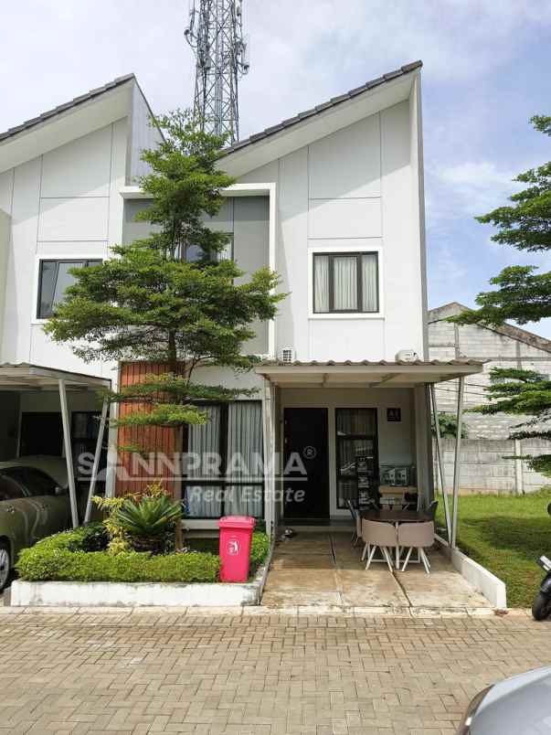 dijual rumah mustikasari
