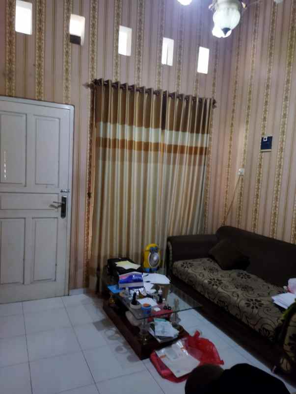 dijual rumah nganjuk