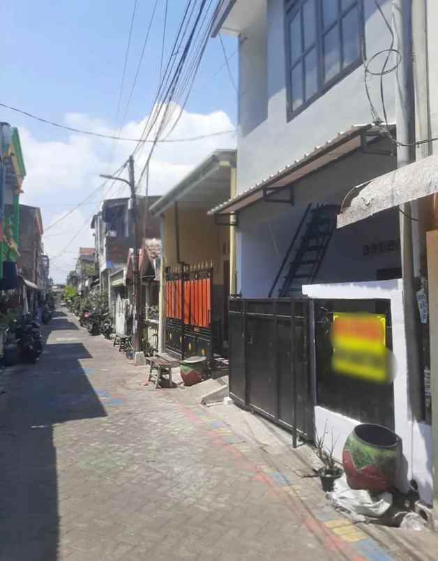 dijual rumah nginden permata surabaya