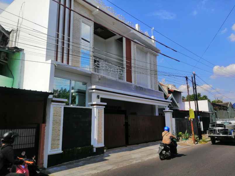 dijual rumah nogotirto gamping sleman