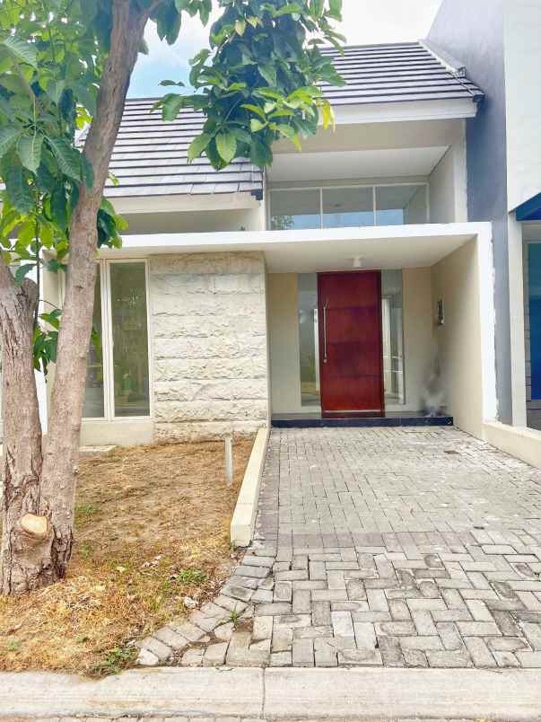 dijual rumah northwest park sambikerep