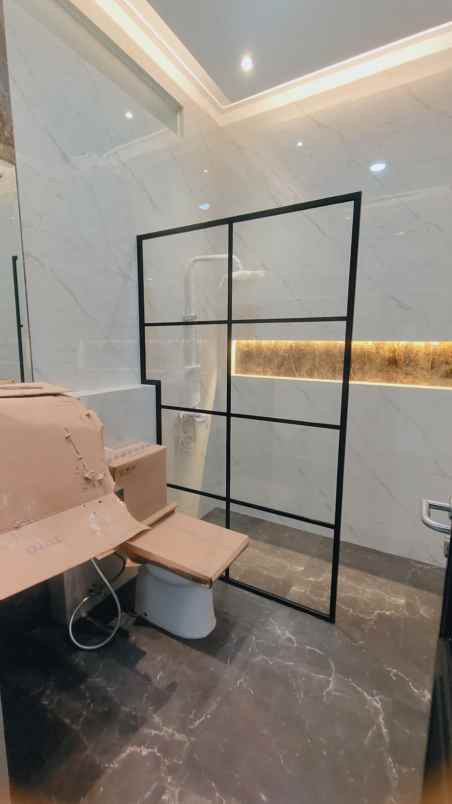 dijual rumah nusaloka bsd city