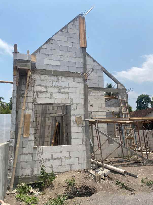 dijual rumah palagan ngaglik km 13 5