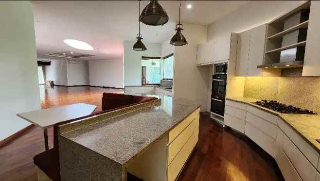 dijual rumah pasar minggu