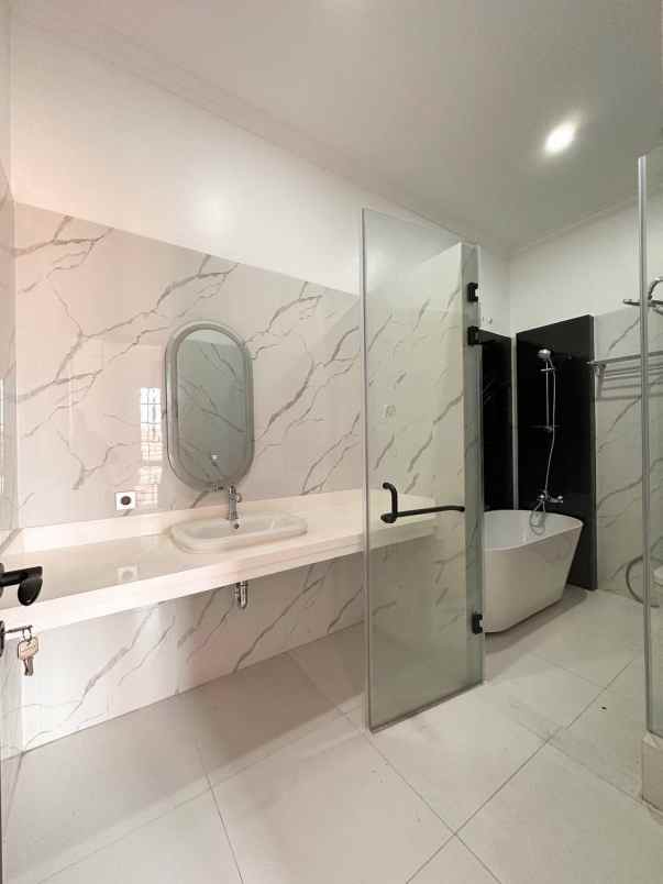 dijual rumah pejaten