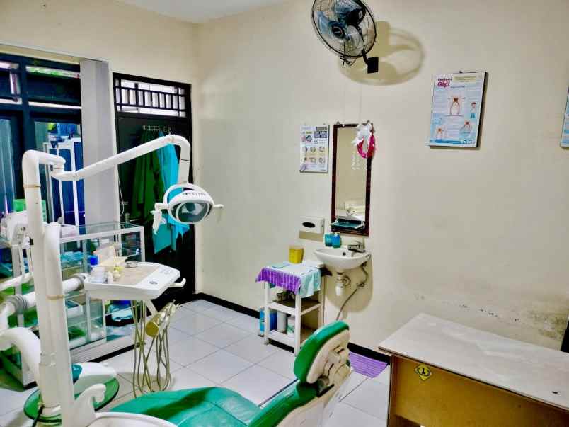 dijual rumah pengkol gg 2 mangunsari