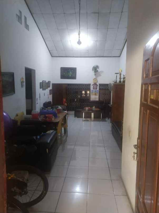 dijual rumah permata hijau permai