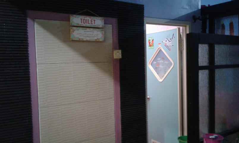 dijual rumah perum graha gardenia