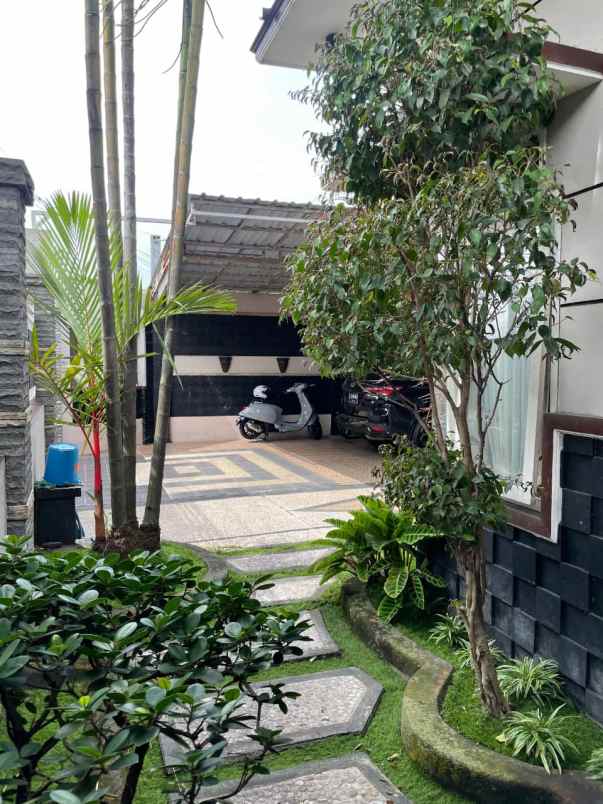 dijual rumah perumahan blimbing kota malang