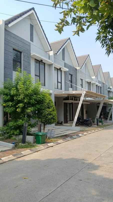 dijual rumah perumahan galuhmas cluster