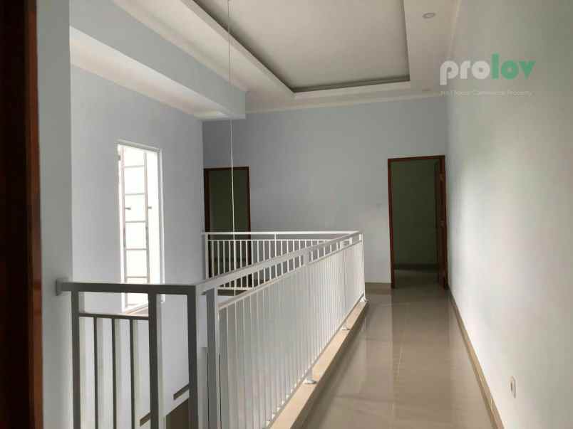 dijual rumah perumahan geger kalong permai