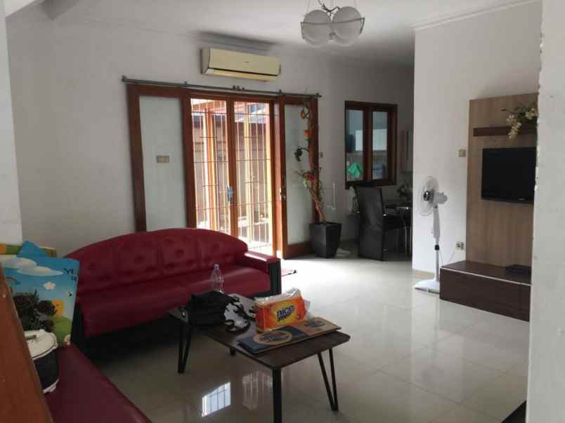 dijual rumah perumahan grand prima