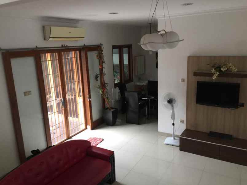 dijual rumah perumahan grand prima