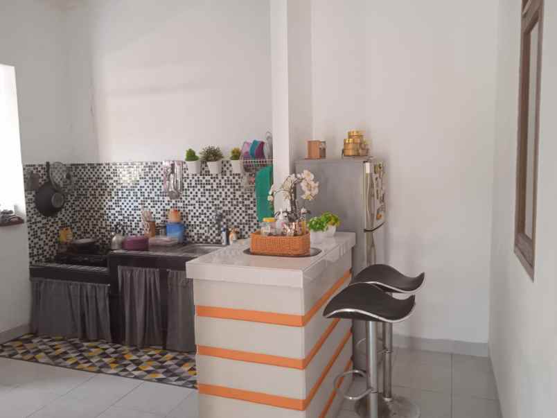 dijual rumah perumahan legok permai