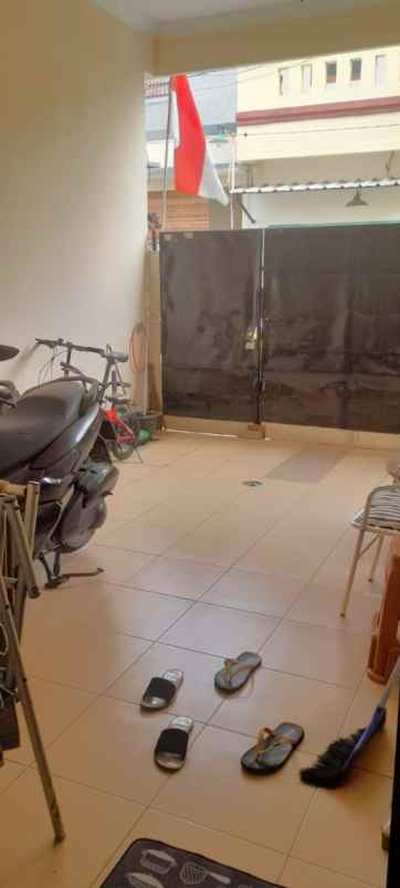 dijual rumah perumahan pondok ungu