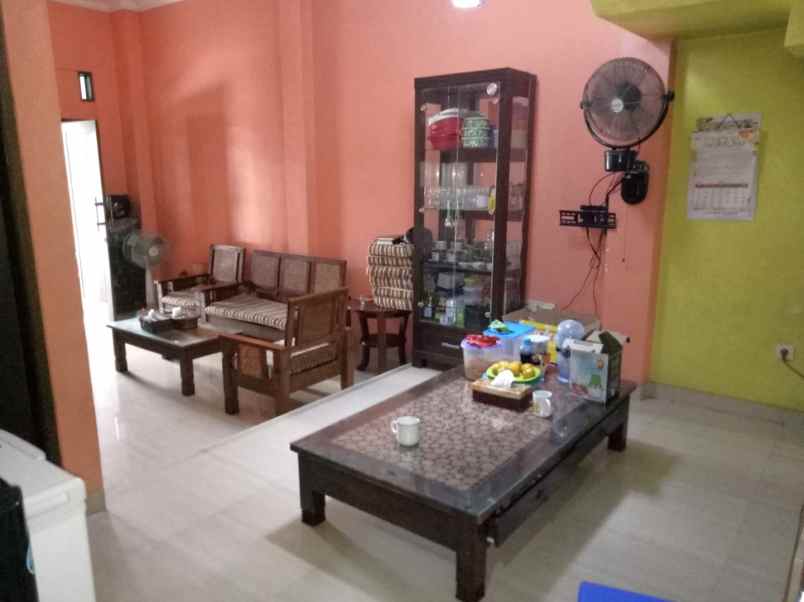 dijual rumah perumahan taman harapan