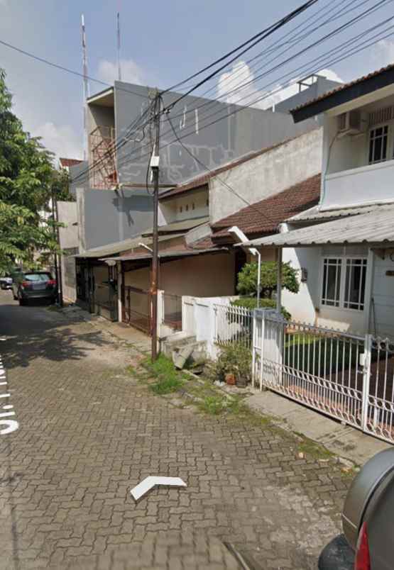 dijual rumah perumahan taman kedoya