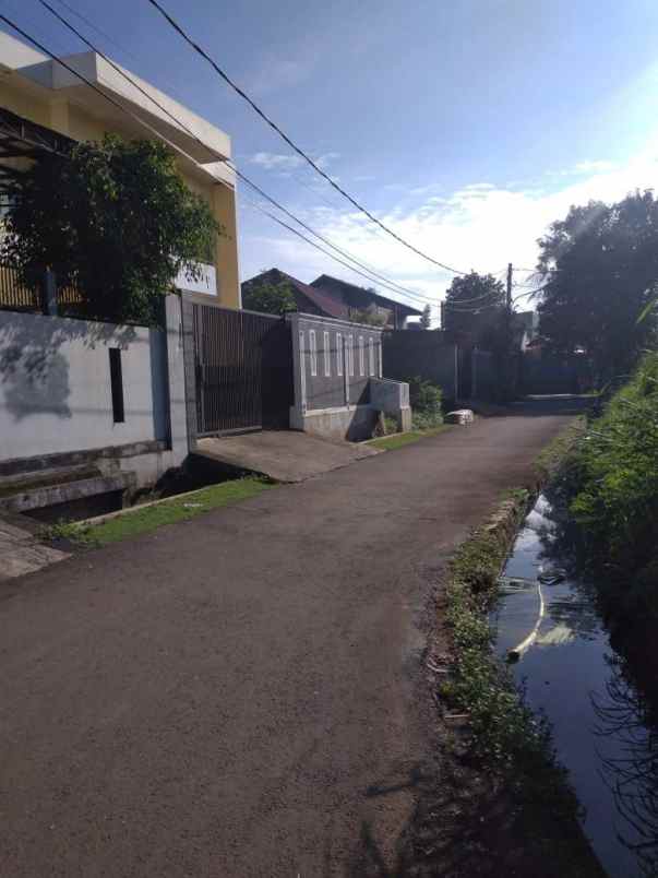 dijual rumah petukangan selatan