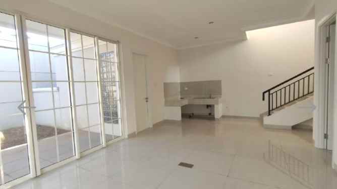 dijual rumah podomoropark bandung