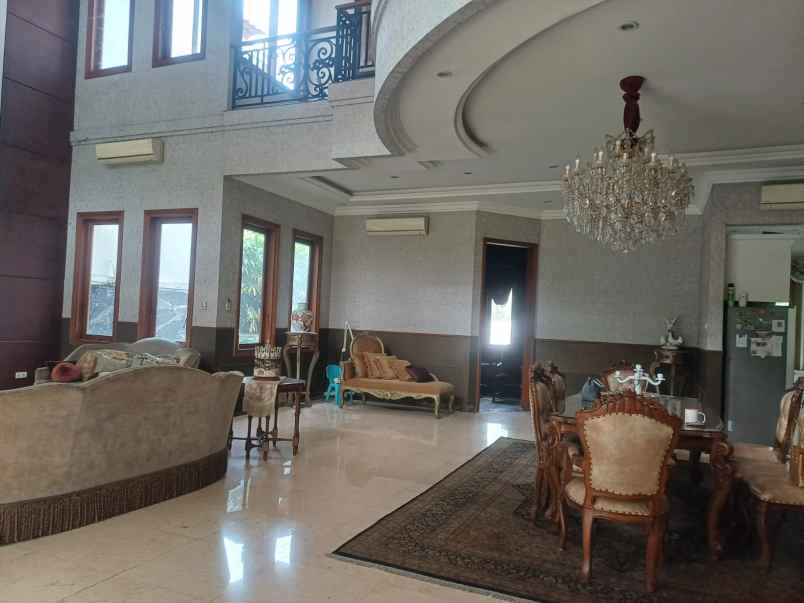 dijual rumah pondok indah jakarta selatan