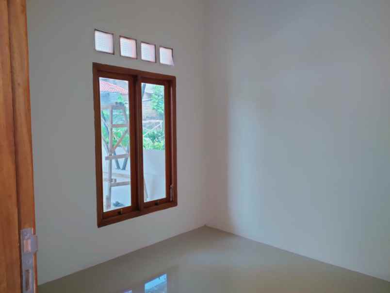 dijual rumah pondok terong