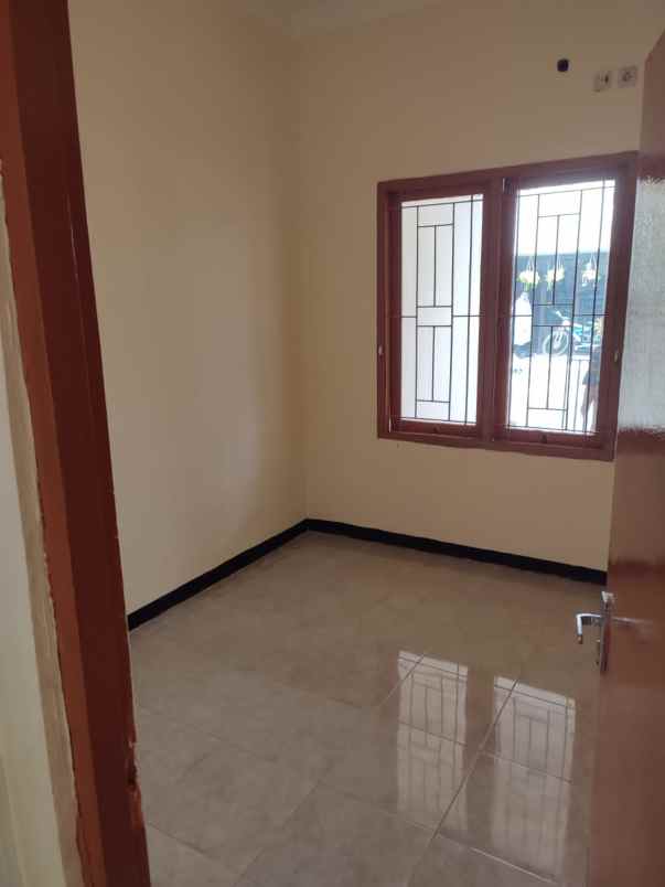 dijual rumah pondok ungu permai cluster