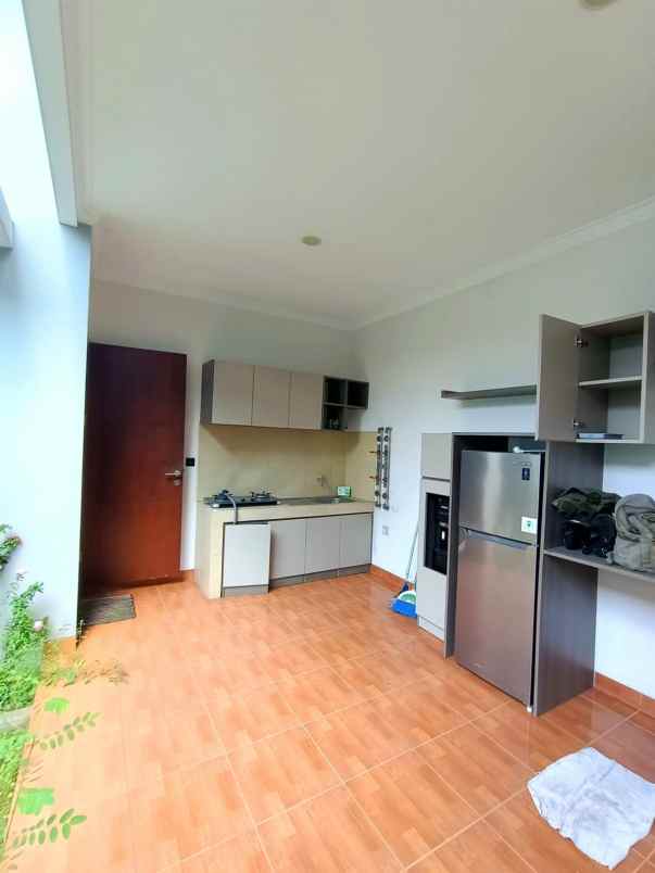 dijual rumah premiere terrace